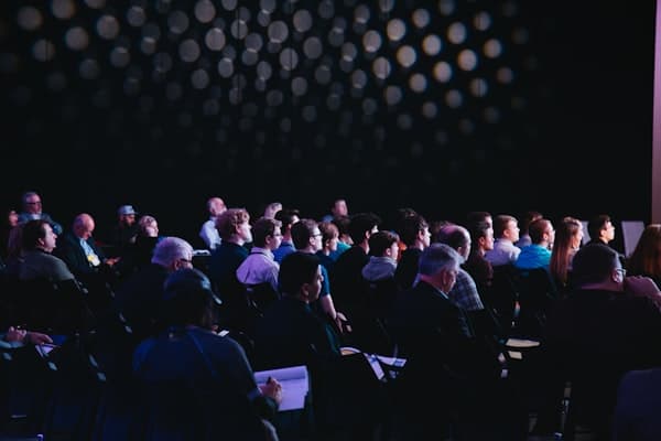 المؤتمرات